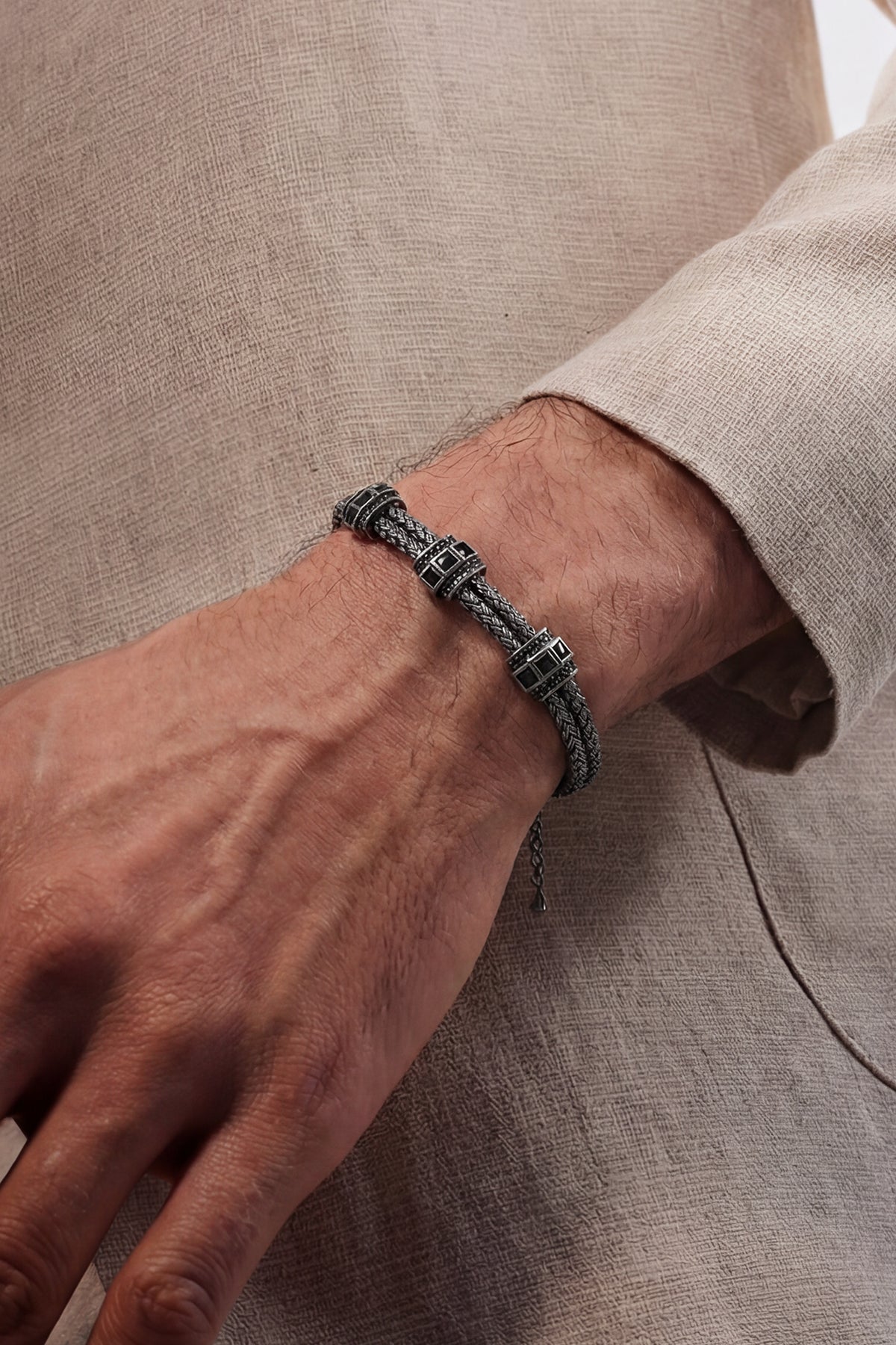 FULMEN 925 Ayar Gümüş İtalyan Model Füme Renk Erkek Bileklik FM1004-B